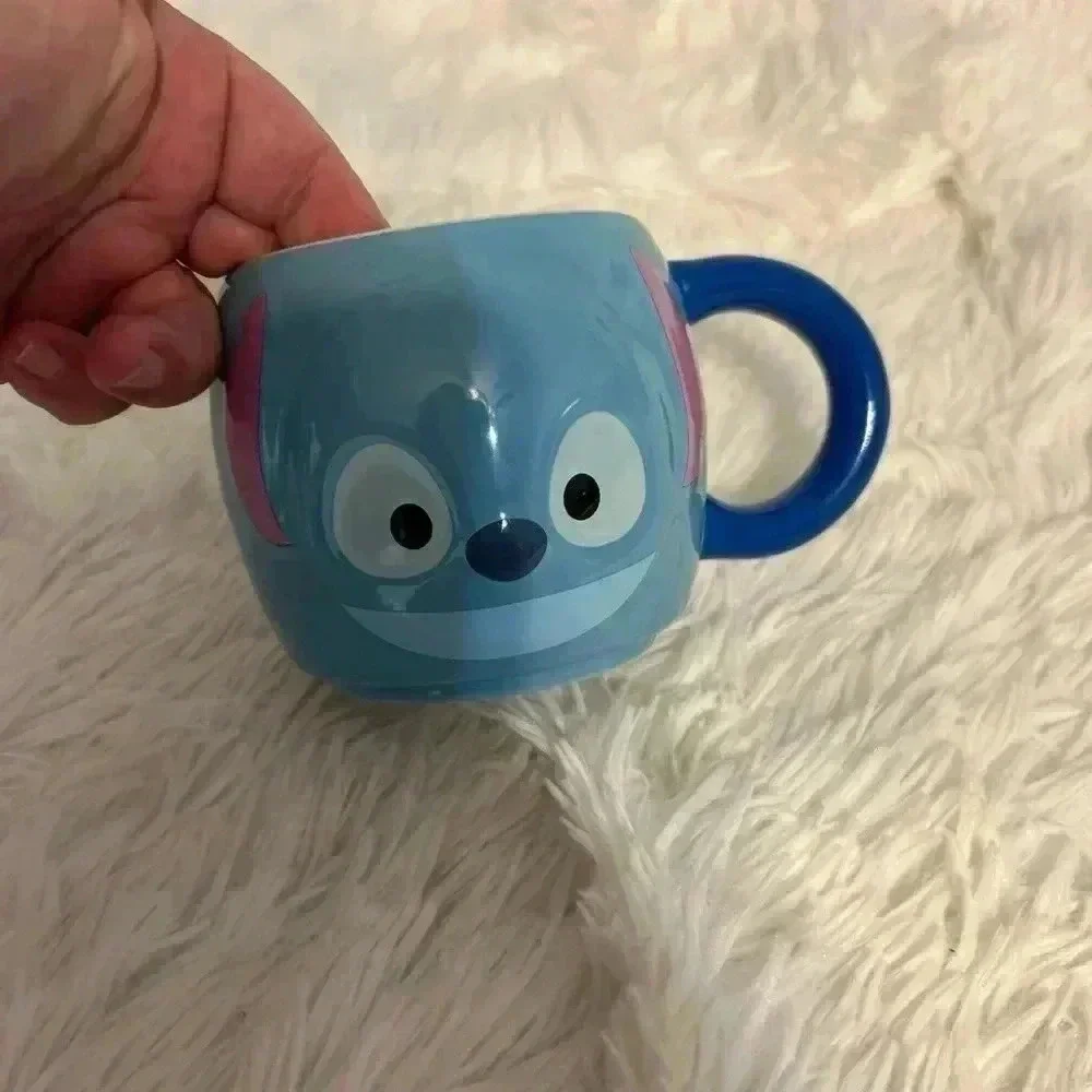 Disney stitch. Collectible large coffee‎ mug great condition.l